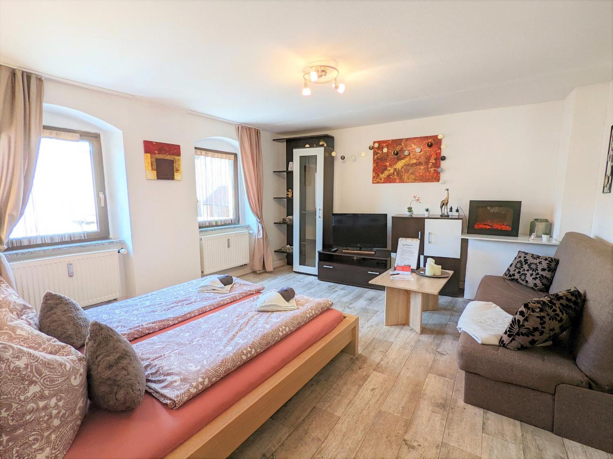 Famzi - Urlaubsmagie - Familienwohnung Mit Gemeinschaftsgarten, -Sauna & -Pool Зебніц Екстер'єр фото
